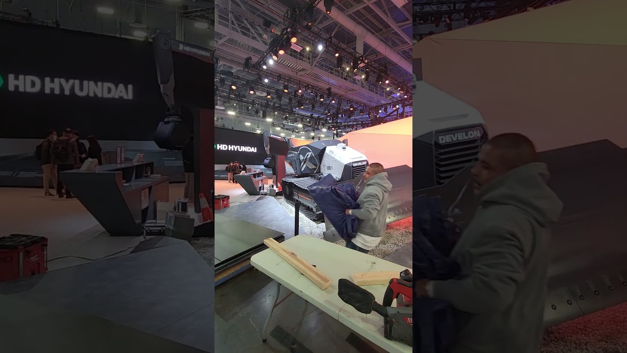 DEVELON Concept X2 autonomous dozer makes an appearance at CES