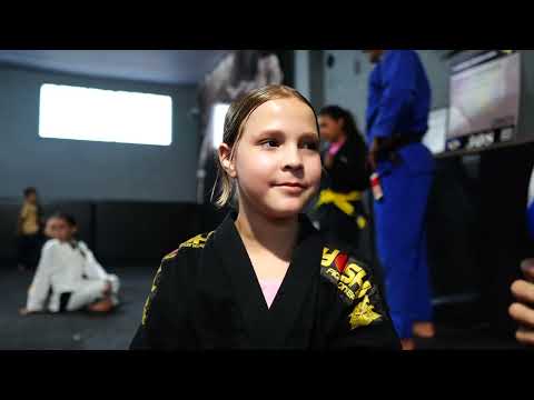 O amor pelo jiu-jitsu que move uma academia em Paranaíta