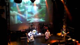 Bowling For Soup - Friends Chicks Guitars (with my video in the background!!!) (Leeds Academy)