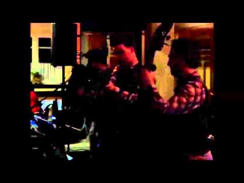 Ansambel Pojav - Ne joči dekle (Lojze Slak)