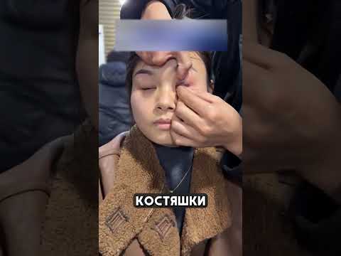 В Китае с Поличным Поймали Девушку, которая использовала Супер Линзы для Игры