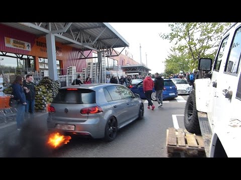 VW Golf R shooting FLAMES | LOUD ANTILAG SOUNDS