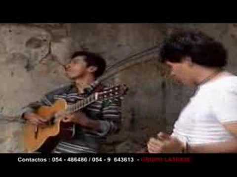 Vuelves - Latidos Peru