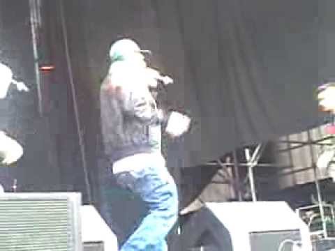 Iyhon Secuaz y Afaz Natural - Los Sabuesos