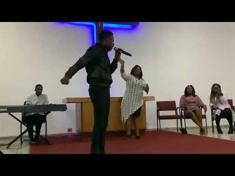 Douglas Anton & Esme Katjikuru - Na U kruis