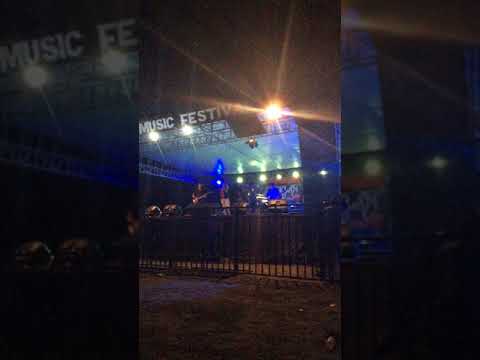 Qiqi garcia cover Falling in love with you