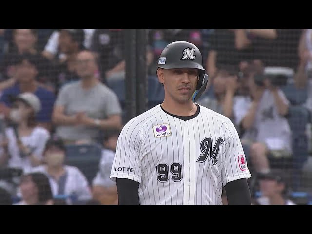 【1回裏】マリーンズ・ソト ライトへ先制の2点タイムリーヒット!!  2024年6月25日 千葉ロッテマリーンズ 対 東北楽天ゴールデンイーグルス