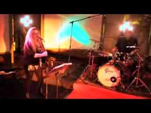 Andrea y la Blues Band - maldito piano -