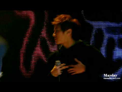 [FANCAM] BEAST (비스트) KiGwang Focus - Shock @ Lotte World 100327