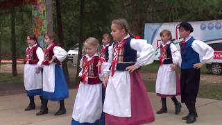 preview picture of video 'dziecięcy zespół Stąporkowianka  w Tokarni  22-09-2013..'