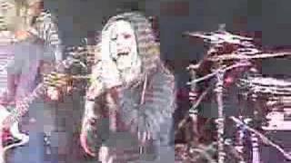 "Daydream" - Avril Lavigne