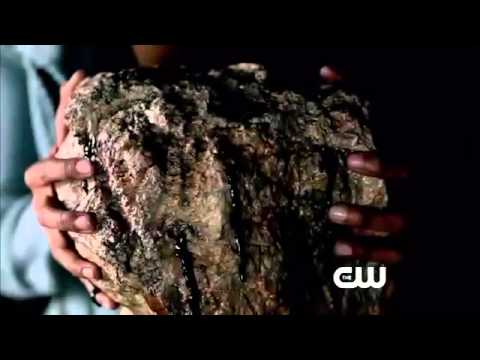 The vampire diaries: 4x22  "The Walking Dead" promo episode 22 season 4