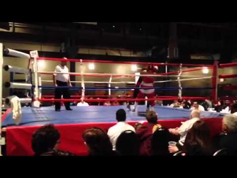 Miguel Gomez vs Tony Narro