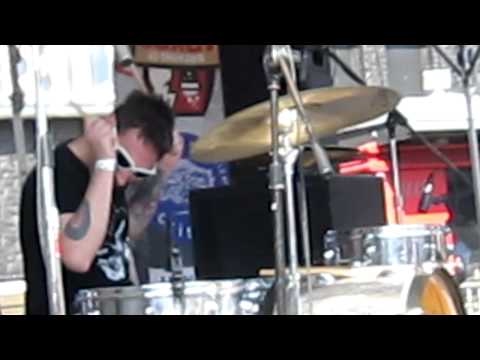 Gay Witch Abortion perorming Girl Pop Soda at Amphetamine Reptile Records 25th Anniversary