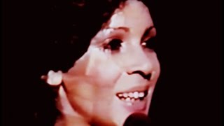 Shirley Bassey - And I Love You So / Day By Day (1972 Live at Talk Of Town)