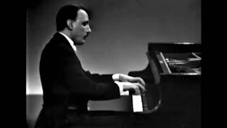 Download lagu Michelangeli - Debussy, Préludes, Livre II - (V) Bruyères (1962) mp3