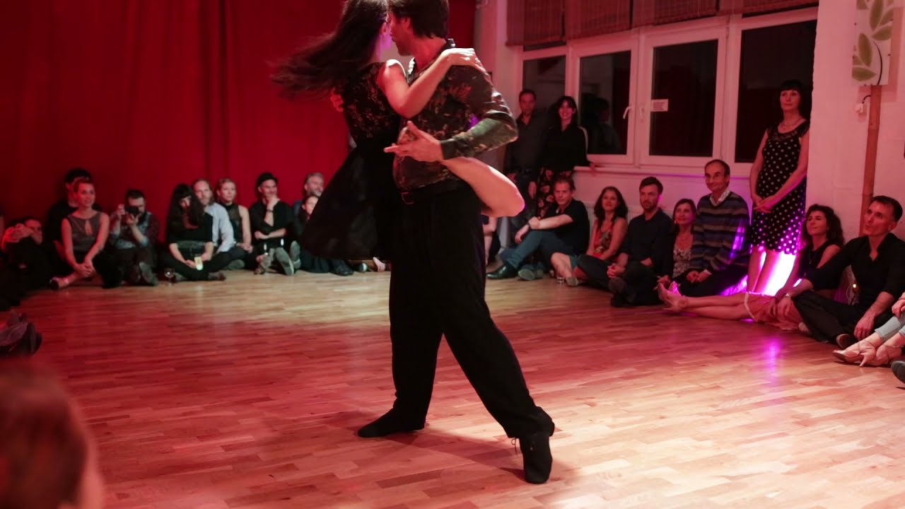 Sven Elze and Evi Sofra - Oblivion