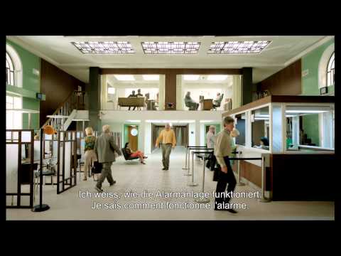 Hunting Elephants Trailer Switzerland OV/df