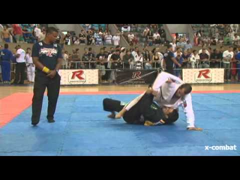 1 ROCKSTRIKE JIU JITSU - Bernardo Campos x Rodolfo Calheiros by X-COMBAT