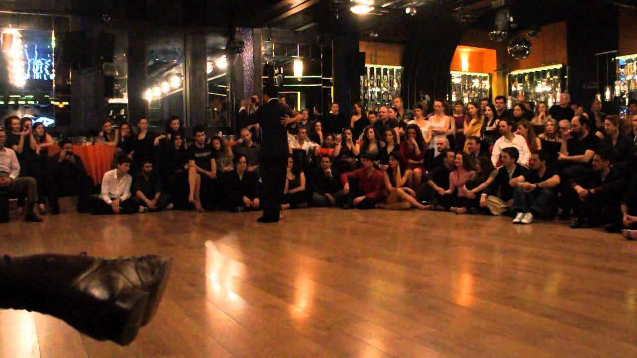 Sebastian Achaval y Roxana Suarez Lo de Elli Atenas 18/3/2012 1/5