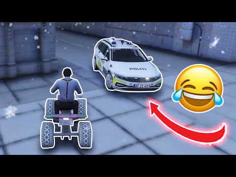 Konrad Leger Med Politiet! 🤣