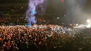 Gerry Cinnamon Lullaby live Liverpool Echo Arena 30/11/18 crowd go mental