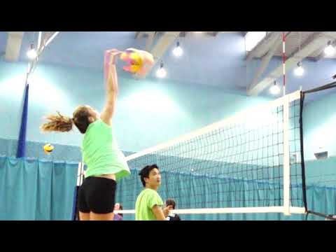 Cambridge Volleyball, first team training