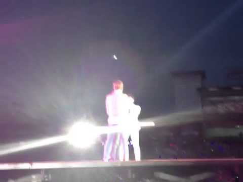 [Fancam]121125 SMT in BKK Kyu line HUG - Just the way you are