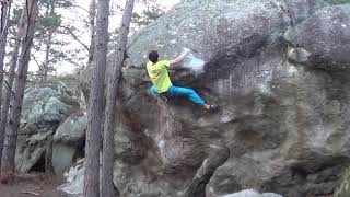 Video thumbnail de Délire Onirique, 8a+. Fontainebleau