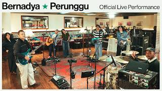 Download lagu Bernadya & Perunggu:  Live Performance mp3