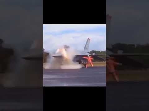 F-16 jetplane canopy ejection because of F 16 old system and technology