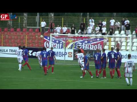 IV liga: Gryf Słupsk - GKS Kolbudy 4:0 (3:0)