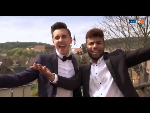 Dominique Bircan Baltas feat. Feuerherz - Verdammt Guter Tag (Live am Bahnhof Wechselburg, 2015)