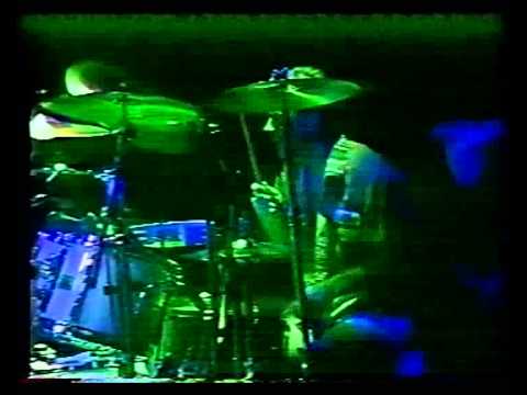 Pixies - 14 - Nimrod's Son - 1989  05 19 Greece