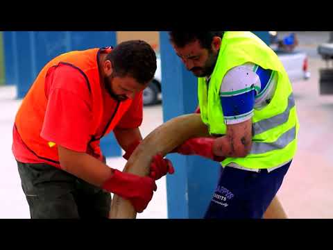 بلدية غزة تجري أعمال تنظيف وتعزيل لبركة عسقولة