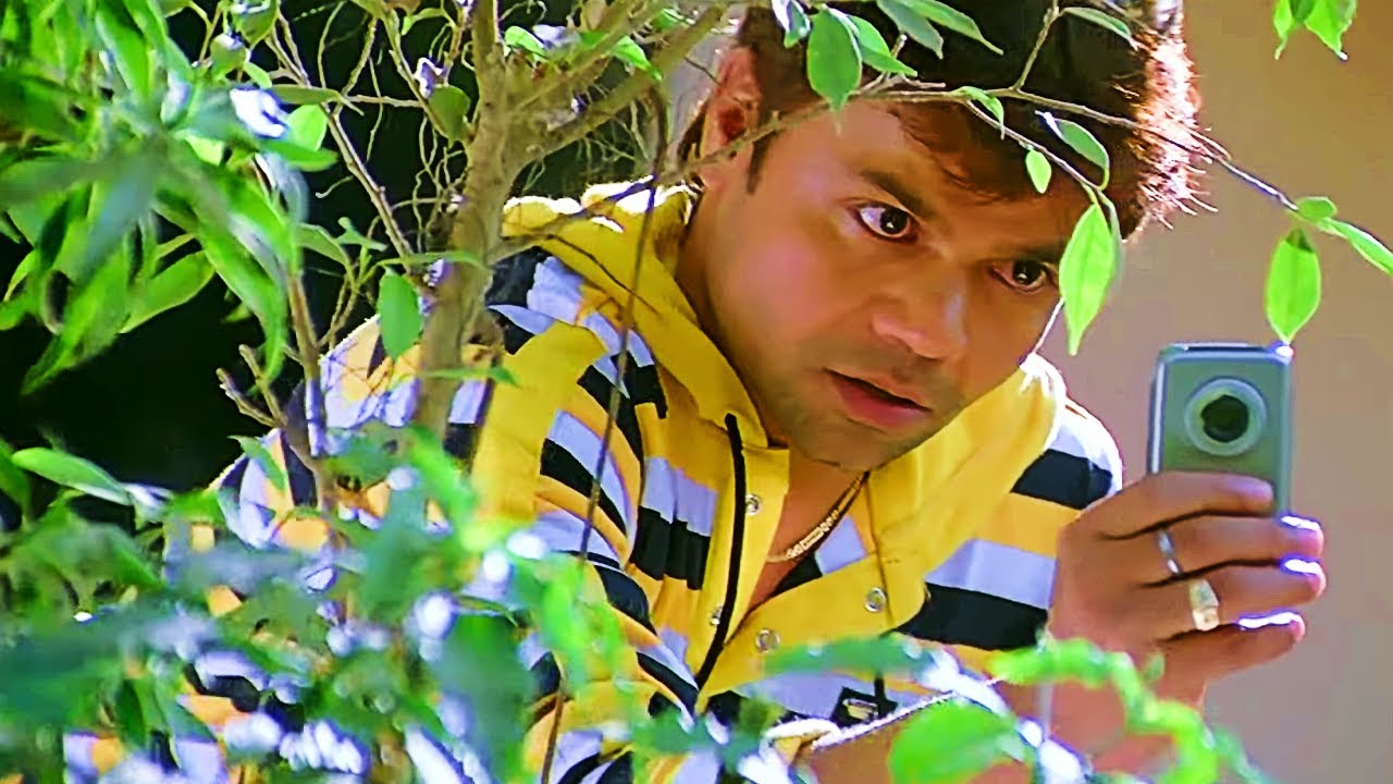 Mere Dost Chori-Chhipe Kiske Saath Hai? Chalo Video Banate Hain 😝 | Rajpal Yadav Funny Video