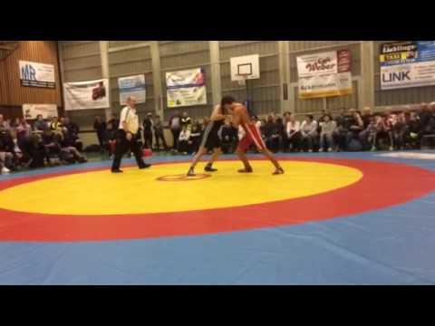 66 kg GR: Hasan Sagir KSV Lauffen (blau) gegen  Erkin Sahin (rot)