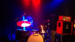 DZ Deathrays - Gina Works At Hearts (live)