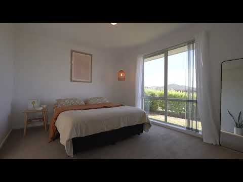 1/33 Millview Drive, Oakdowns