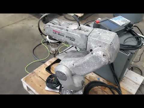 FANUC LR Mate 200id/7WP Industrial Robot - F145082