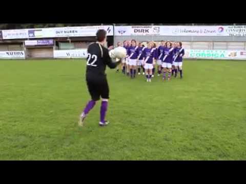 Hoe de FC Heikant Dames een doelpunt vieren