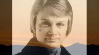 claude francois-si douce a mon souvenir.  en public