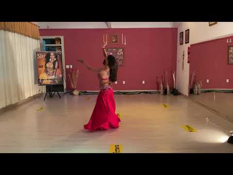 Nebtady Menein El Hekaya - por Mari Faria