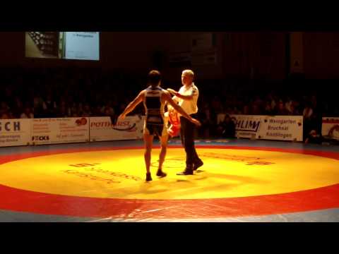 60kg/ F Marcel Ewald - Atmir Khromov  0:3 PS /  0:2 1:4 0:1