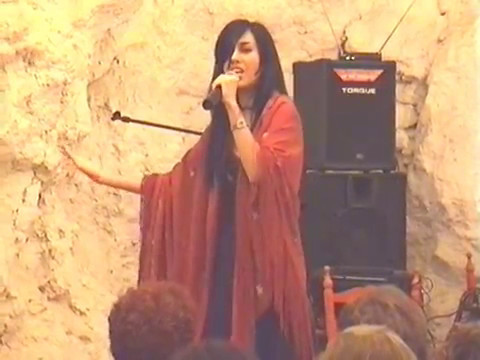 SHEILA SOLÍS - "Ruiz Manuel ¡qué torero!"