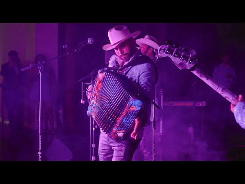 Empresa Norteña - Fue Mi Compadre (LIVE)