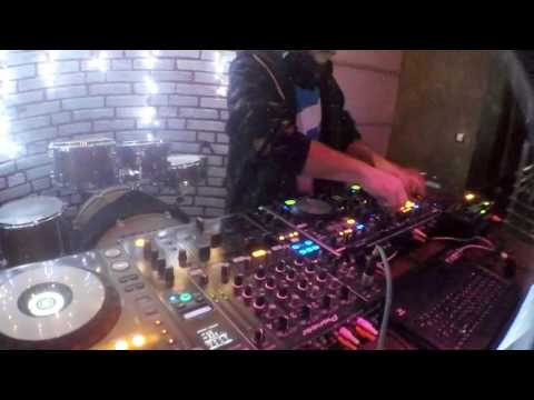 Jenya Lee - Live 6.01.17 Muza-Bar Trap Twerk Hip-Hop