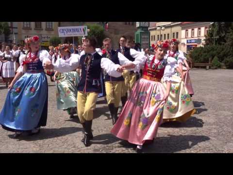 Vystoupení na náměstí   / MFF  Polabská vonička 2017