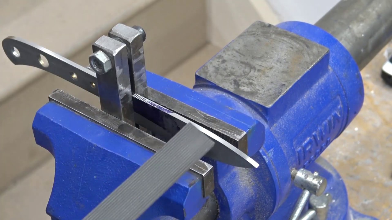 Cutting the jimping by hand