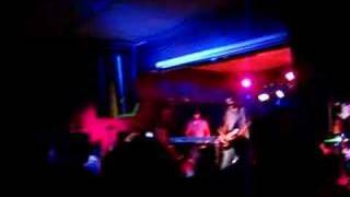 Pela - Drop Me Off (Live)